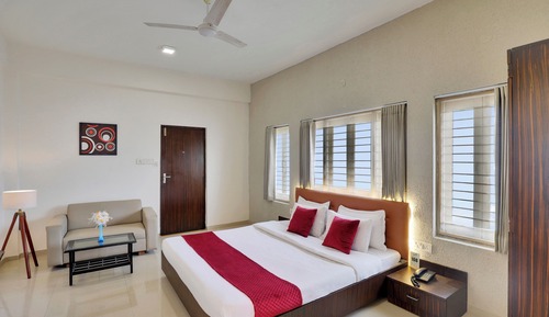 Executive Double Room, 1 Bedroom, Garden View, Garden Area