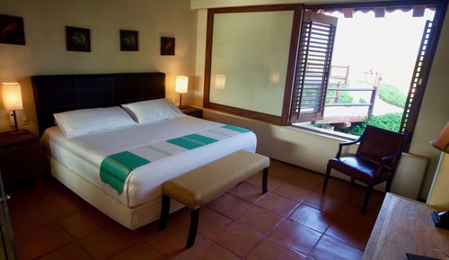 Luxury Villa, 2 Bedrooms, Kitchen, Ocean View