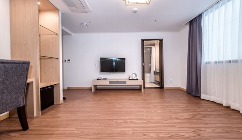 Deluxe Room (Korean Ondol)