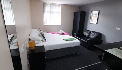 Double Room, Kitchen