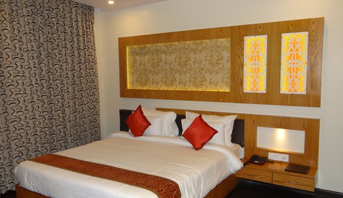 Luxury Suite
