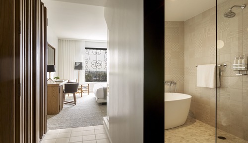 Premium Room, 1 King Bed (Spa)