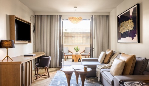 Suite, 1 King Bed, Terrace