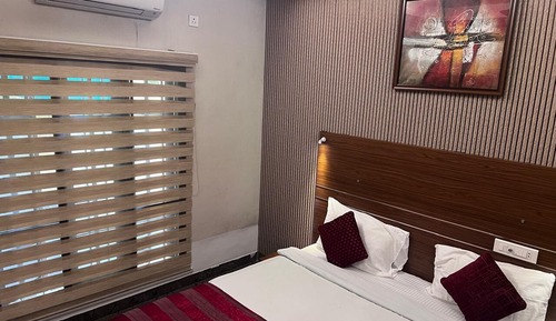 Standard Double Room, 1 King Bed, Accessible, Ground Floor