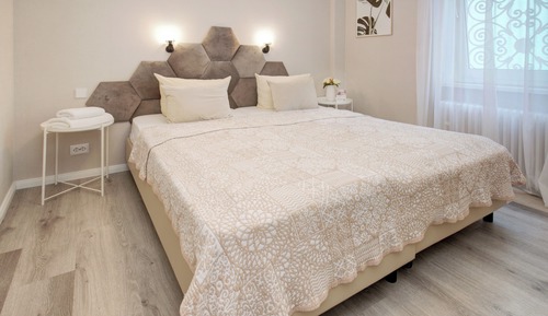 Basic Double Room (Stahlbadstrasse 2)