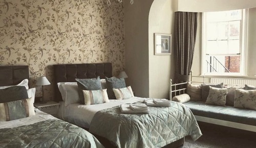 Family Suite, Ensuite (Family Room)