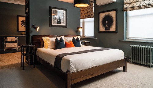 Luxury Double Room, Bathtub