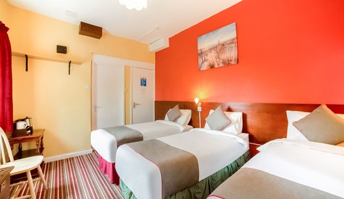 Standard Triple Room, Multiple Beds
