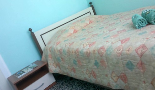 Basic Double Room Single Use, 1 Large Twin Bed, Shared Bathroom