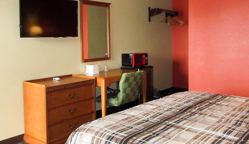 Standard Room, 1 King Bed, Non Smoking
