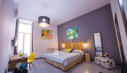 Superior Room, 1 King Bed, Balcony, City View