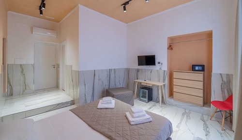 Deluxe Triple Room, Annex Building (Via G.S. Felice)
