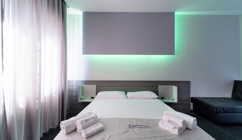 Standard Double Room, Annex Building (Piazza Mercato)