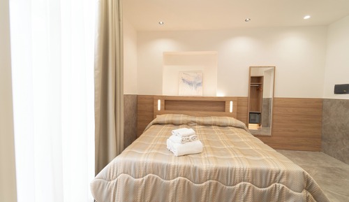 Deluxe Triple Room, Annex Building (Vico Giardinetto)
