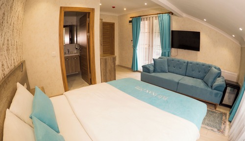 Standard Double Room with Sofa Bed and Balcony