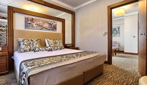 Family Suite, 1 Bedroom, Mountain View
