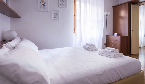 Apartment (1 Bedroom)