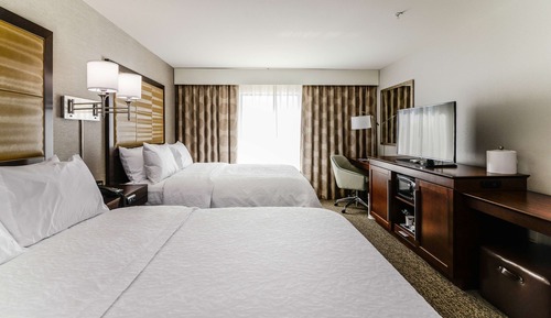Room, 2 Queen Beds, Refrigerator & Microwave