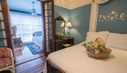 Double Room, Multiple Beds, Private Bathroom