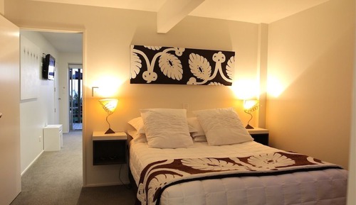 One Bedroom Apartment