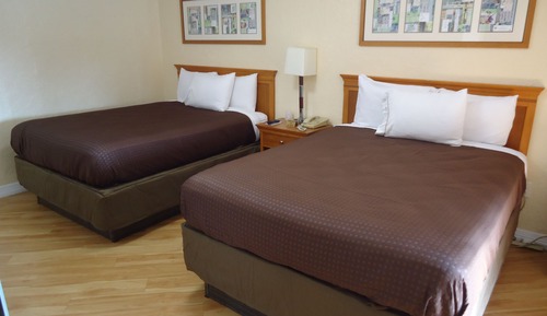Standard Room, 2 Queen Beds, Non Smoking