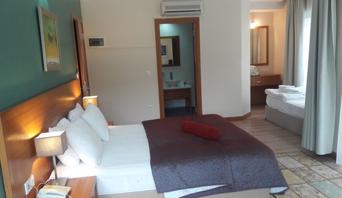 Standard Double Room, Garden View