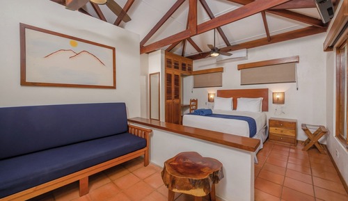 Bungalow, Beachfront