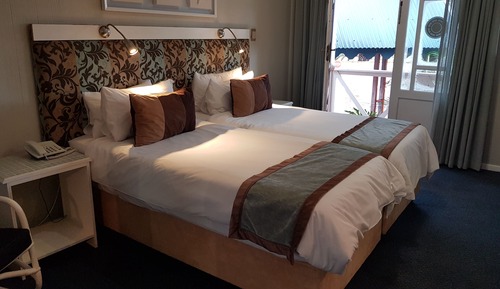 Twin Room (Block A)