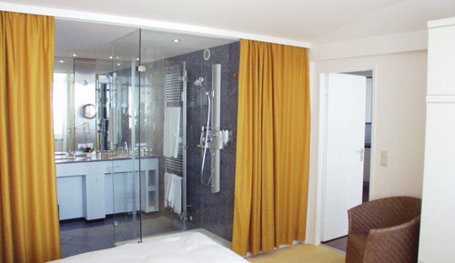 2-room apartment, seaside, foldaway beds, balcony, nonsmoking 