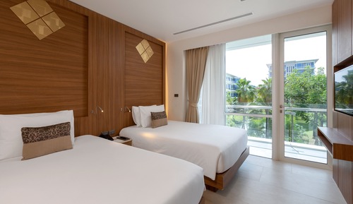 2 Bedroom Residence with Balcony