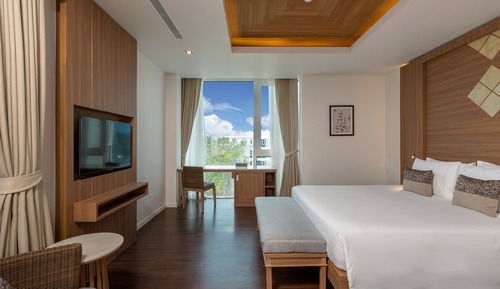 2 Bedroom Penthouse Pool Suite