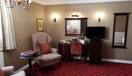 Standard Double Room (Castle View )