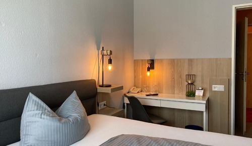 Economy Double Room