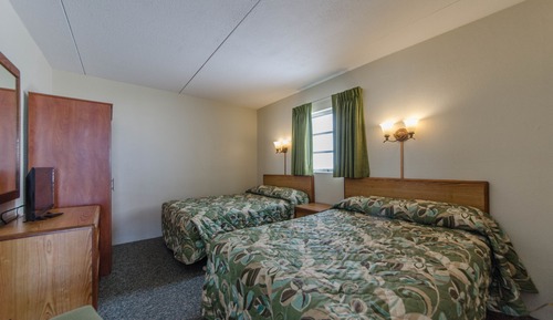Ocean front suite with kitchen (H)
