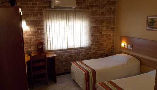 Economy Triple Room