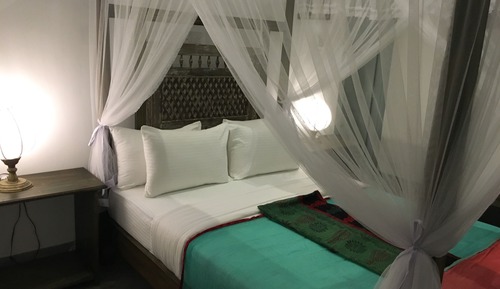 Deluxe Double Room, 1 Bedroom, Smoking, Garden View