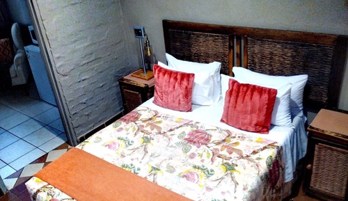 Double Room(Bath)