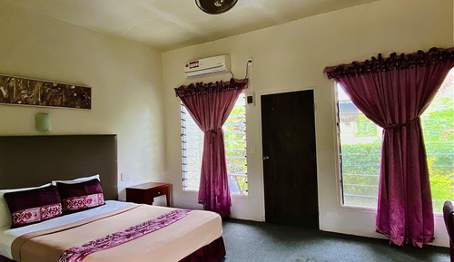 Deluxe Double Room (A/C)