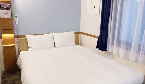 Standard Double Room, Smoking
