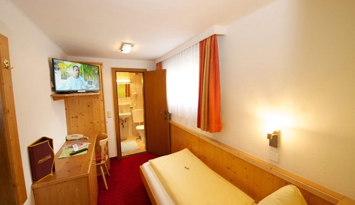 Single Room, Private Bathroom, without Balcony