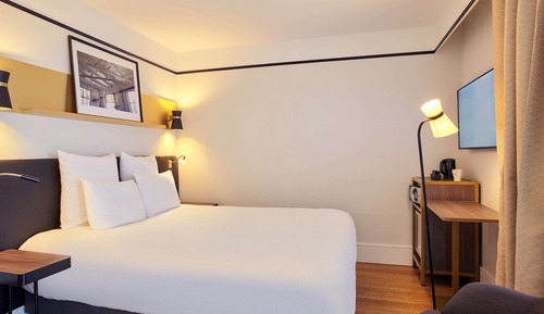 Superior Room, 1 Double Bed, Balcony, Garden View