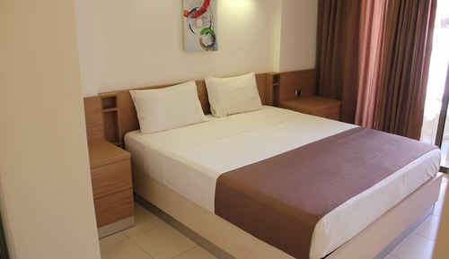 V-VIP King size Bedroom