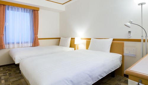 Standard Twin Room, Smoking