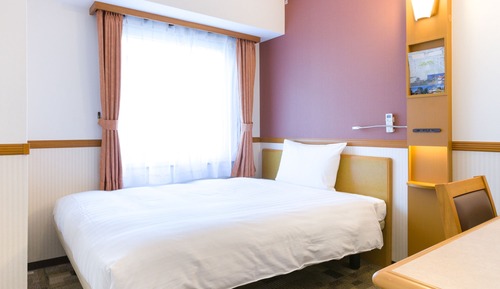 Basic Single Room, Smoking