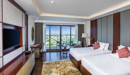 Deluxe Double or Twin Room