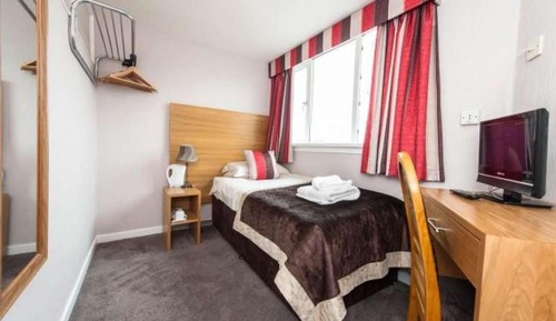 Single Room, Shared Bathroom