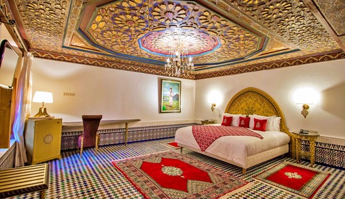 Deluxe Suite