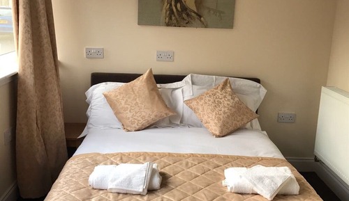 Family Suite, Ensuite