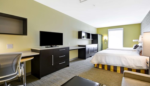 Premium Studio, 2 Queen Beds