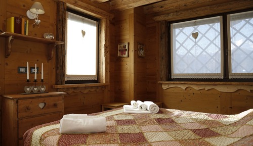 Nido del Pettirosso, for 4 people (Via Moneana di Clavais, 5 Ovaro)